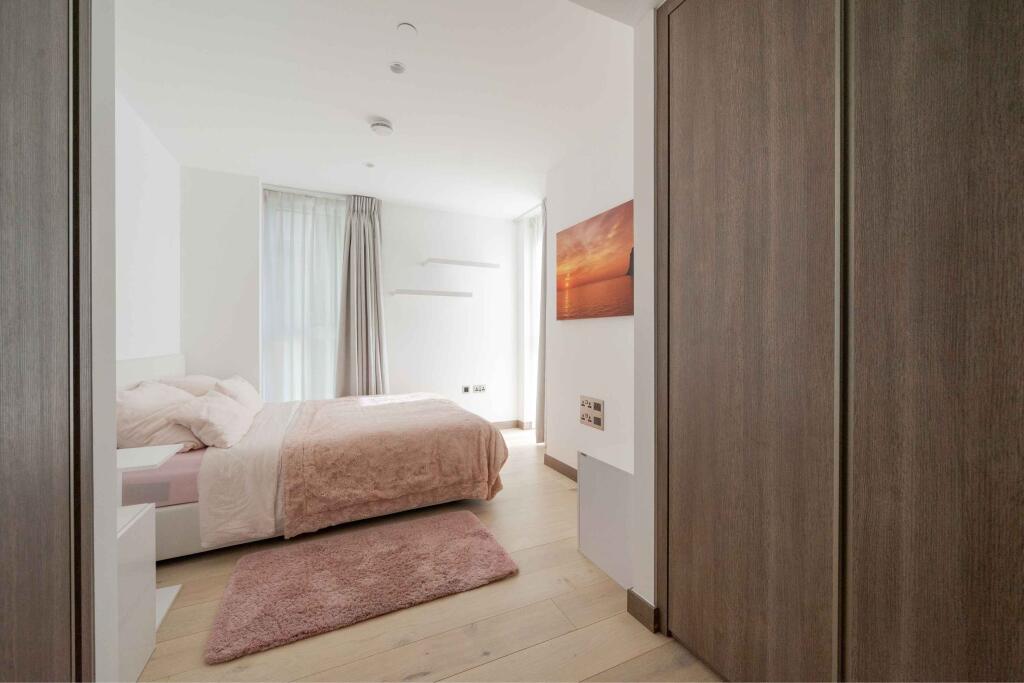 Apartment in London - View 5