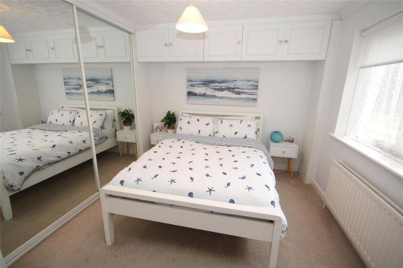 Apartment in New Forest, Old Milton, New Milton - More