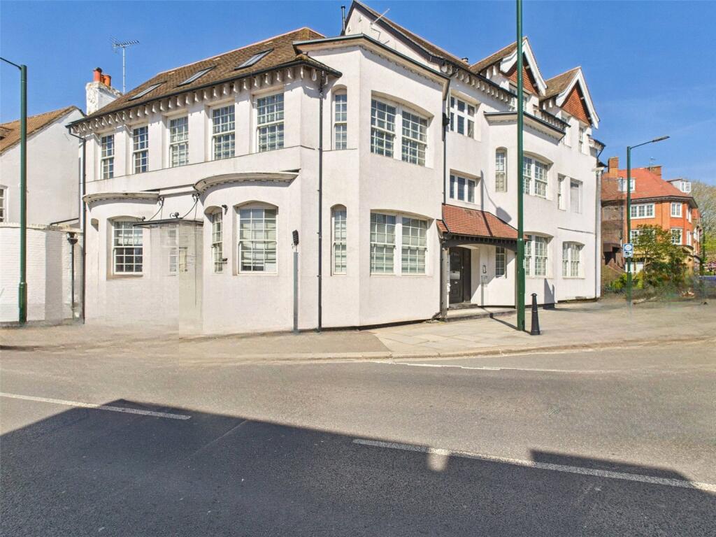 Main image of property: High Street, Hampton