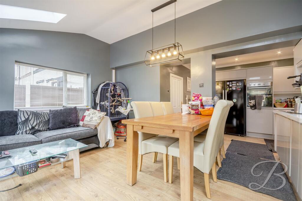 House in Nottingham - View 5