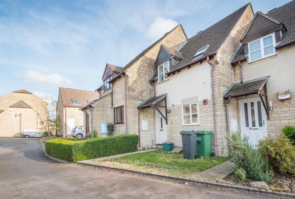 Main image of property: Hill Top View, Chalford
