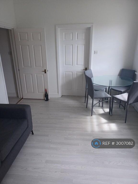 Main image of property: Cambridge Gardens, London, NW6