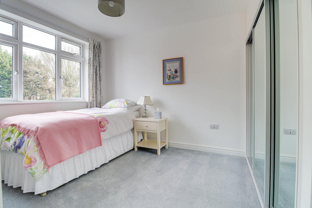 Additional image 13 of Laburnum Grove, Chiswell Green, St Albans, AL2