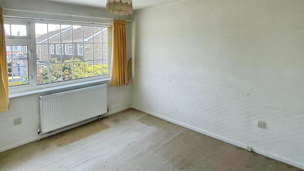 St. Marys Close, Peterborough - More