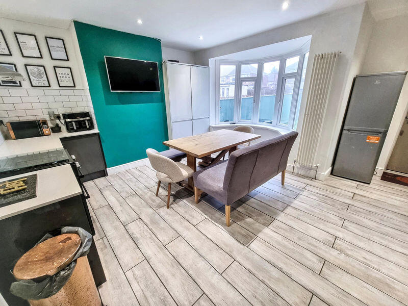 Northcote Avenue, West Denton  photo 3