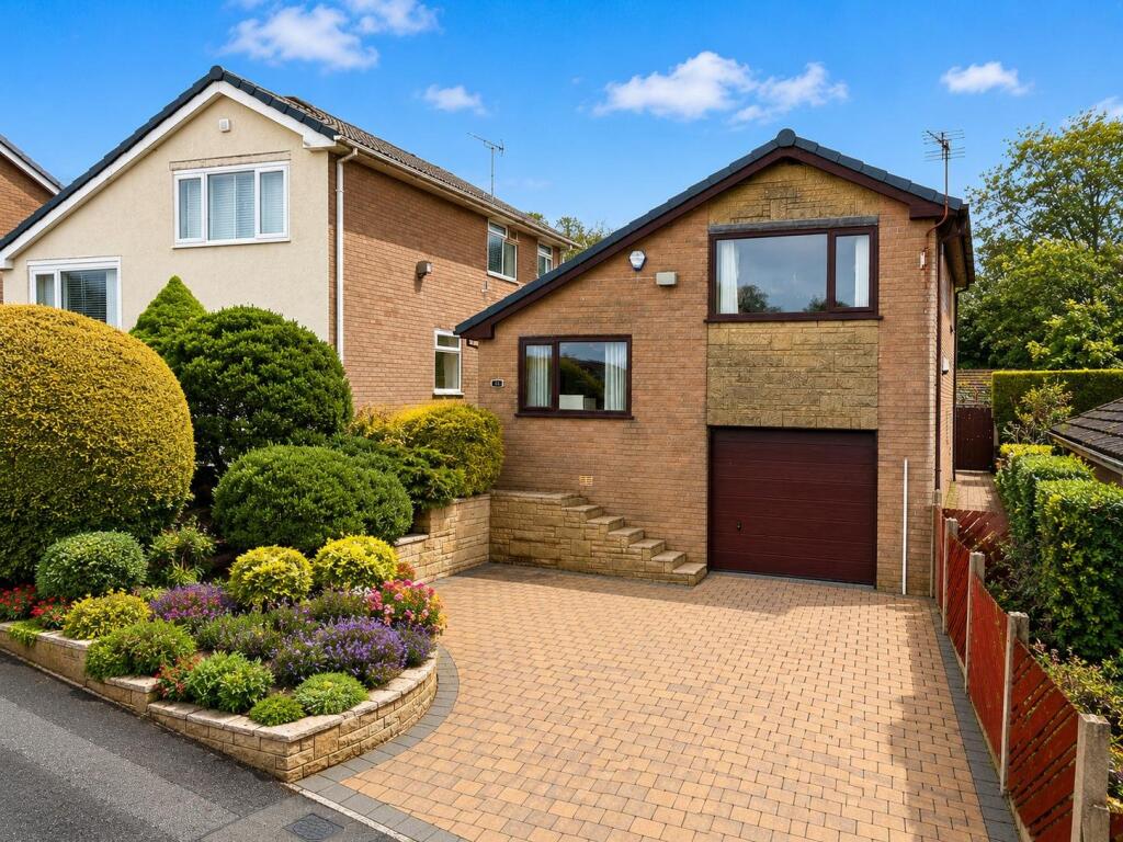 Fernhill Close, Bacup, Lancashire, OL13 photo 2