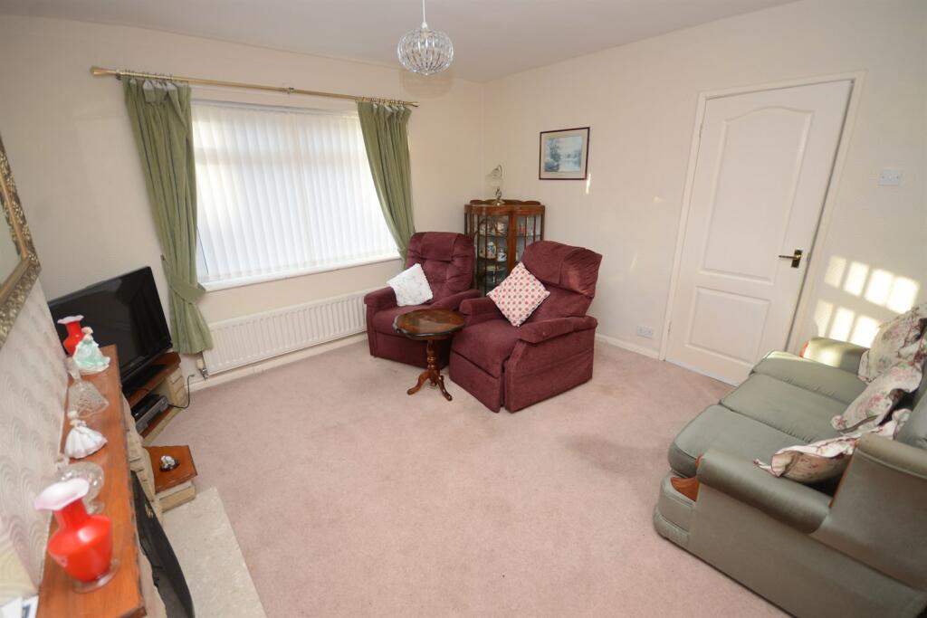 Bamburgh Grove, South Shields photo 5