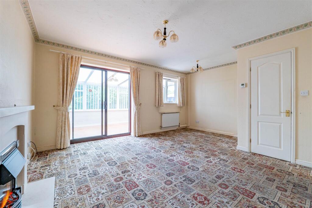 Langstone Close, Horwich, Bolton - View 5