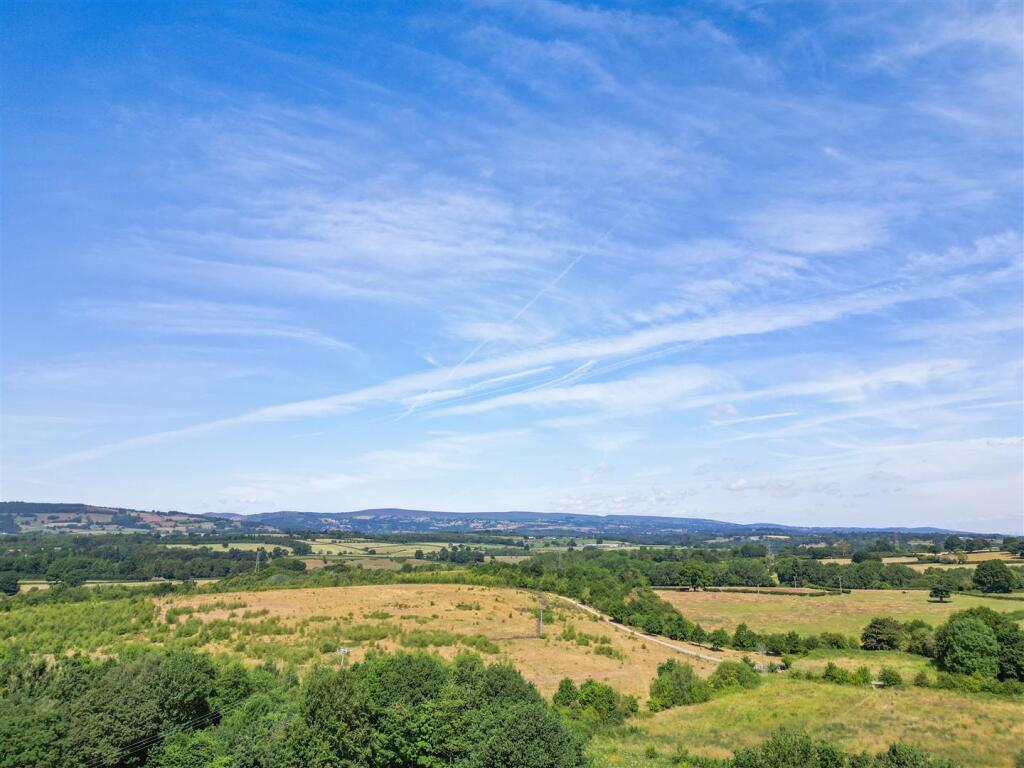 House in St Martins, Pentre - View 4