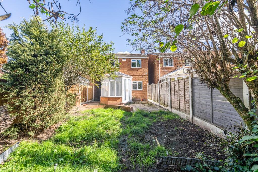 House in Cannock Chase, Hednesford - View 4