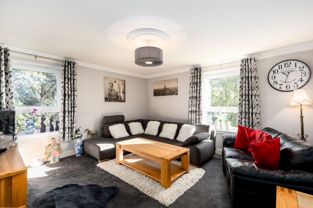 Apartment in Edinburgh - View 3