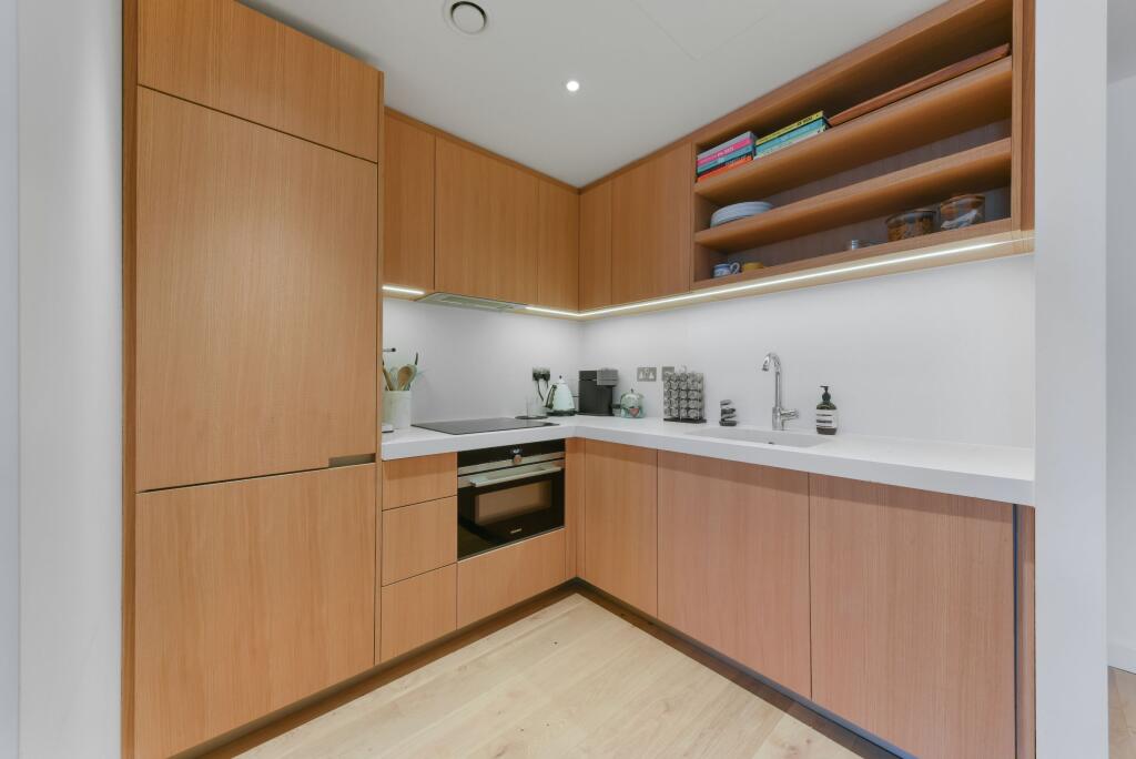 Main image of property: Holmby House - P1872