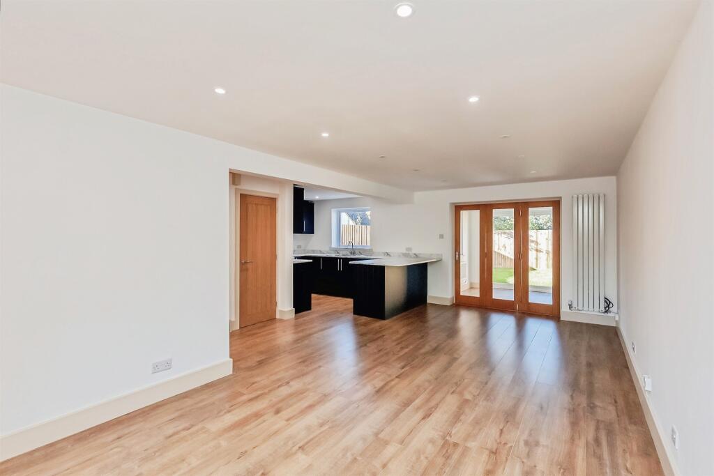 House in South Kesteven, Stamford - View 3