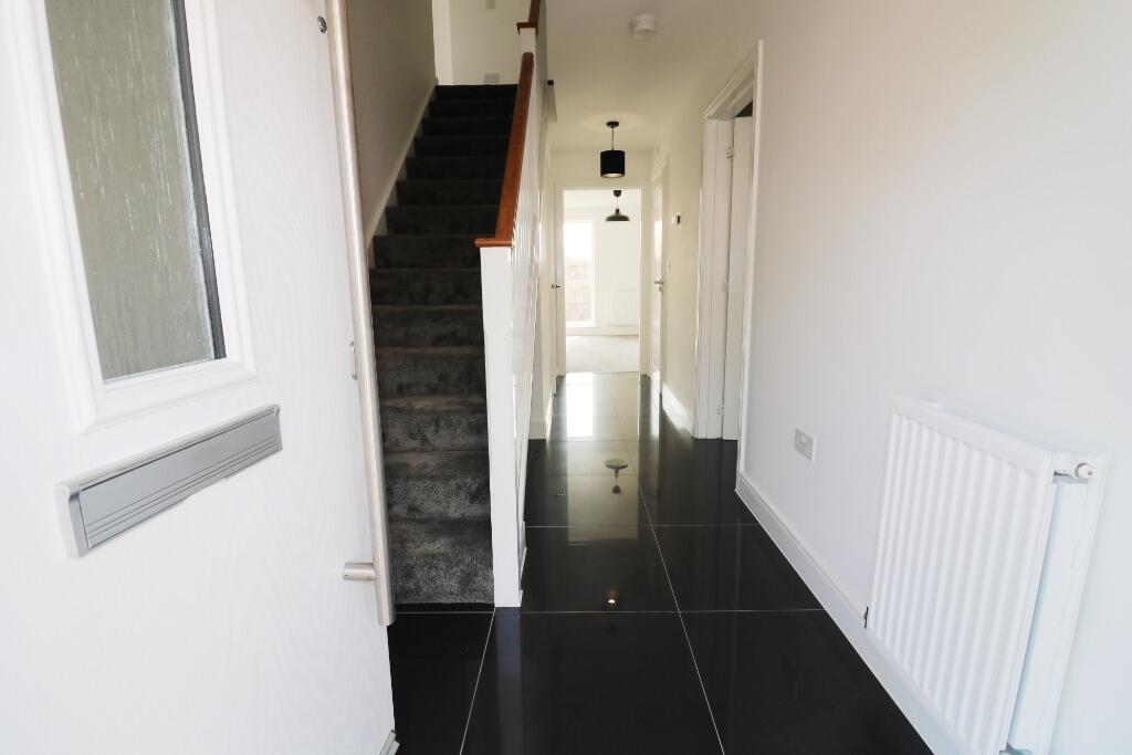 House in Tonbridge - View 5
