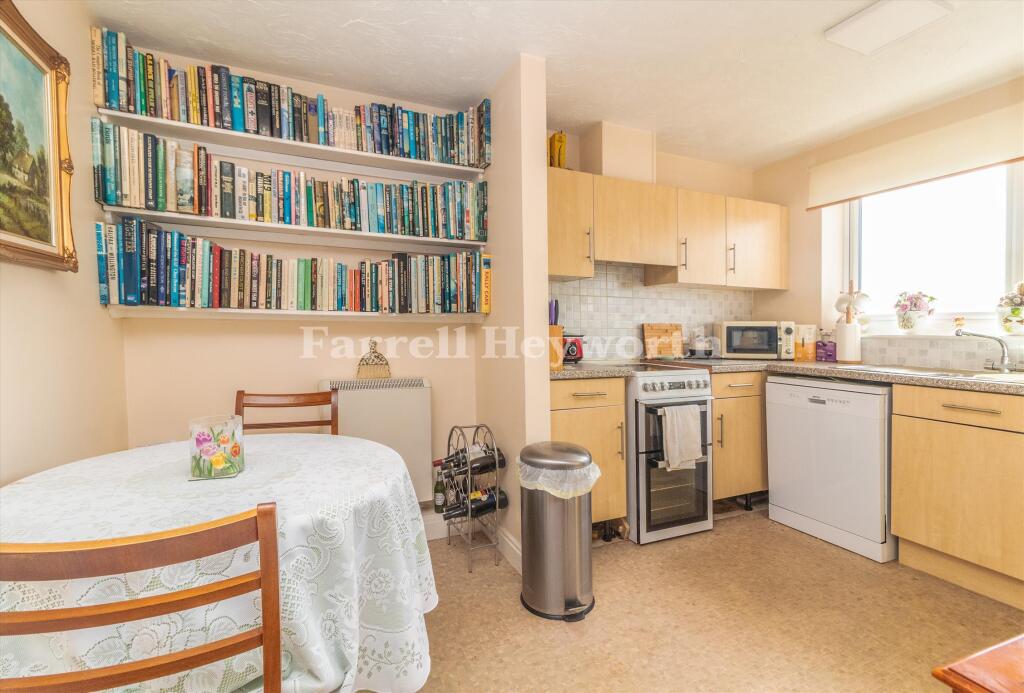 Apartment in Blackpool - More