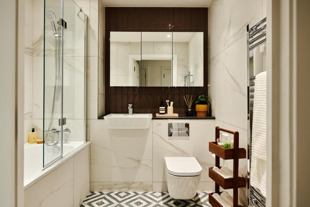 Apartment in London - View 3