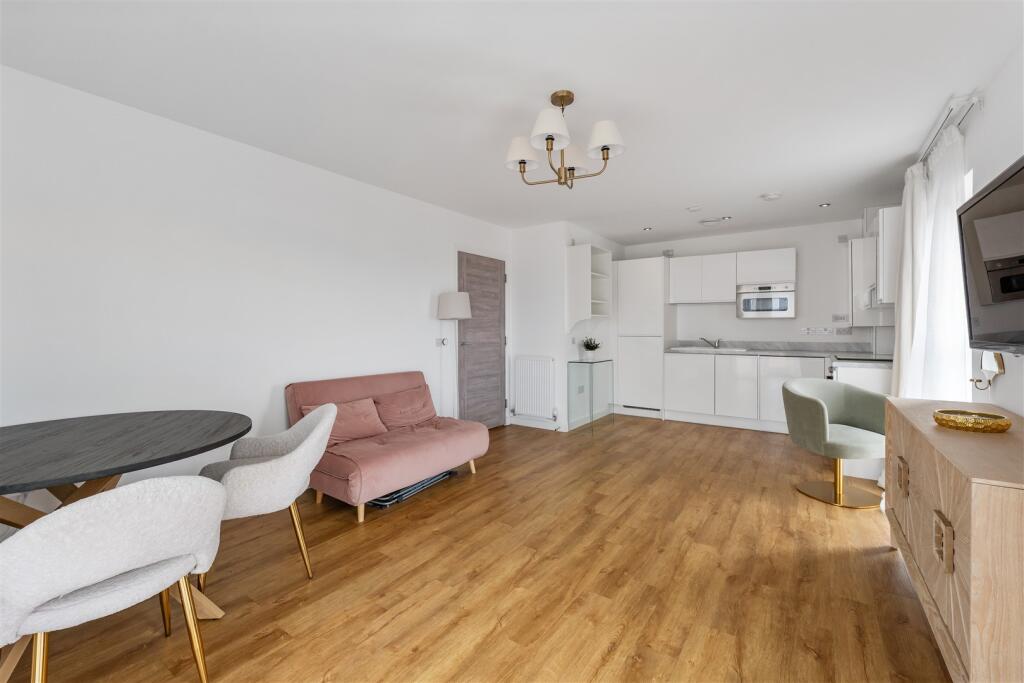 Apartment in Glasgow, Claythorn, Kelvindale - View 5