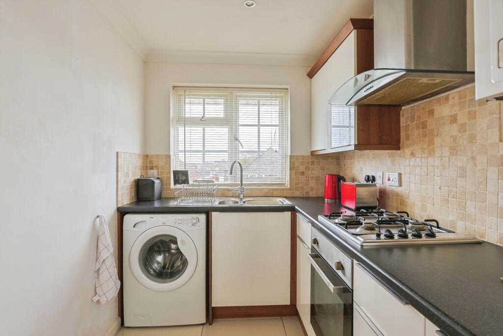 Additional image 11 of Upper Road, Parkstone, Poole, Dorset, BH12