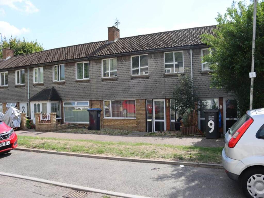 Furzen Crescent, Hatfield, Hertfordshire