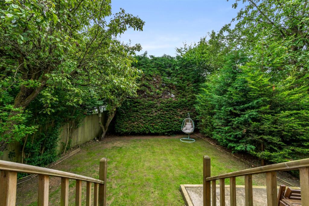 Bradford Road, Menston, Ilkley, West Yorkshire, LS29 photo 4