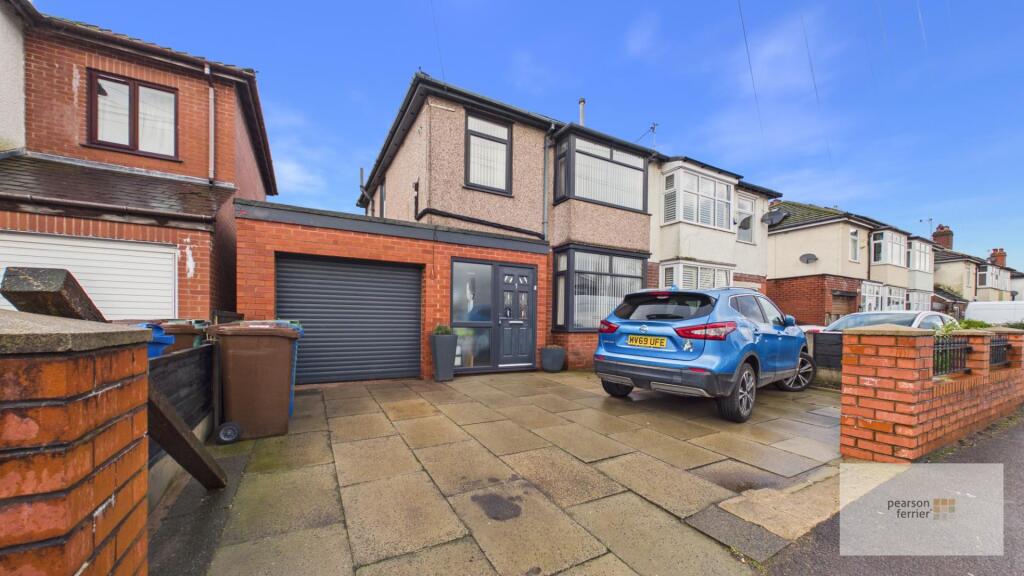 Main image of property: Brandlesholme Road, Brandlesholme, Bury