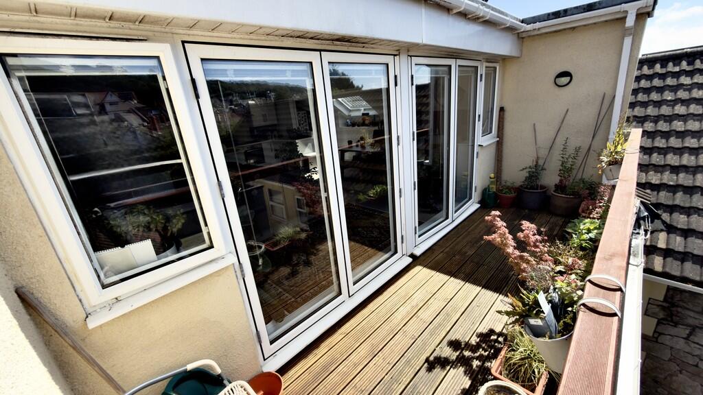 Penthouse Apartment, Kew Road, Weston-super-Mare - View 5