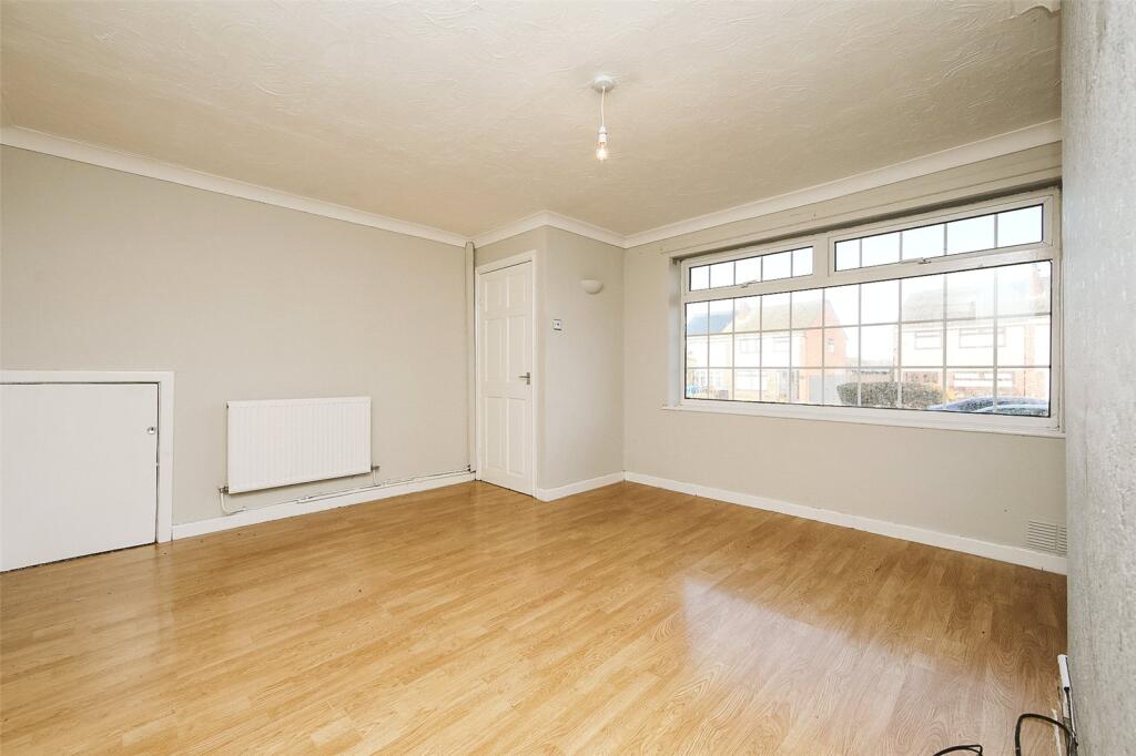 Arklow Drive, Hale Village, Liverpool, Cheshire, L24 photo 2