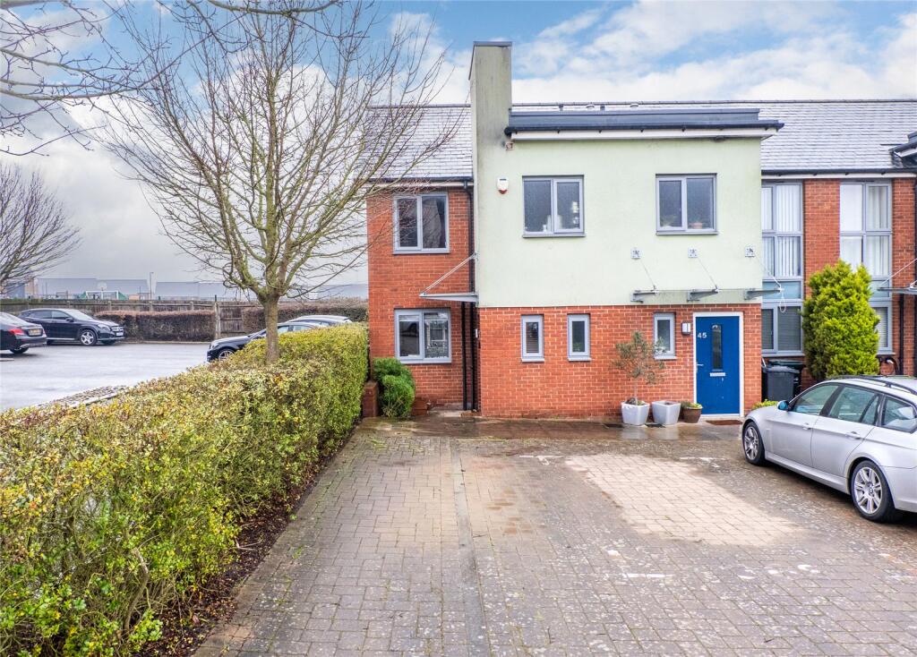 Main image of property: Wellesley Corner, Northfleet, Kent, DA11