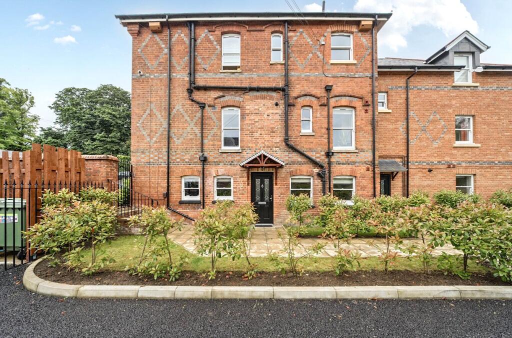 Main image of property: Brunswick Hill, Reading, Berkshire, RG1