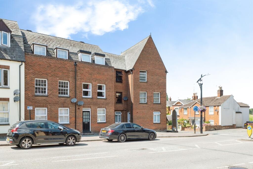 Main image of property: High Street, Newport Pagnell