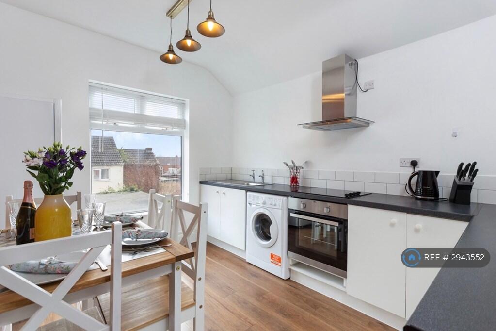 Main image of property: Broadway, Kettering, NN15