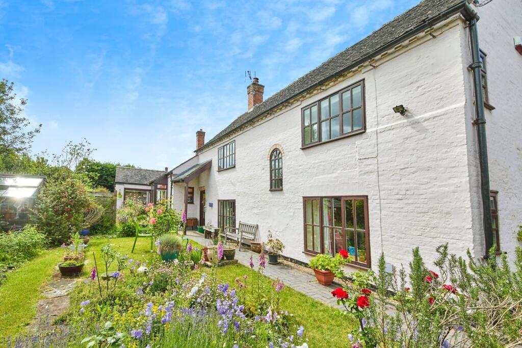 Main image of property: Parkside Avenue, Long Eaton, Nottingham, Derbyshire, NG10