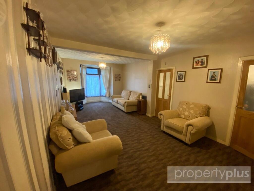 House in Ynyswen, Treorchy - View 2