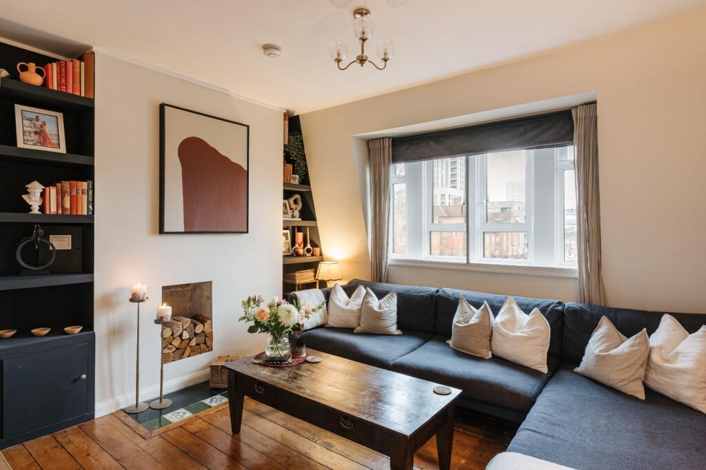 Apartment in London, Wandsworth - More