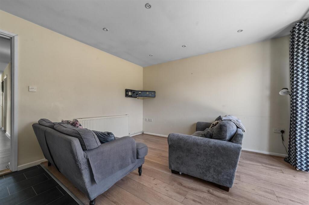 House in Colchester - View 5