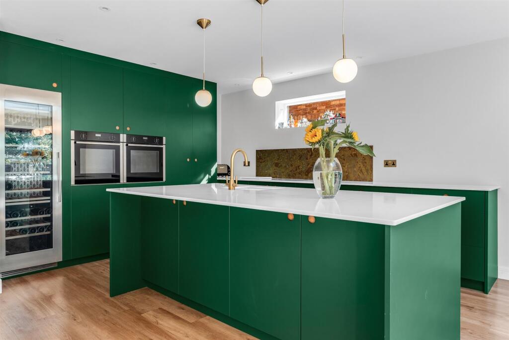 House in Hertford, Folly Island - View 5