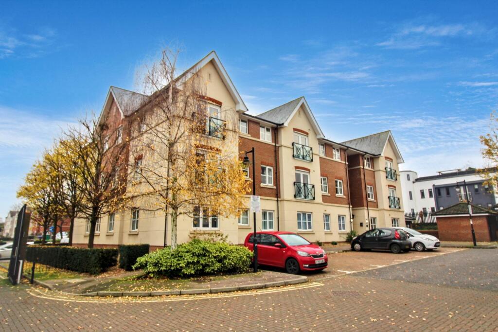 Main image of property: Close to town centre, Aylesbury