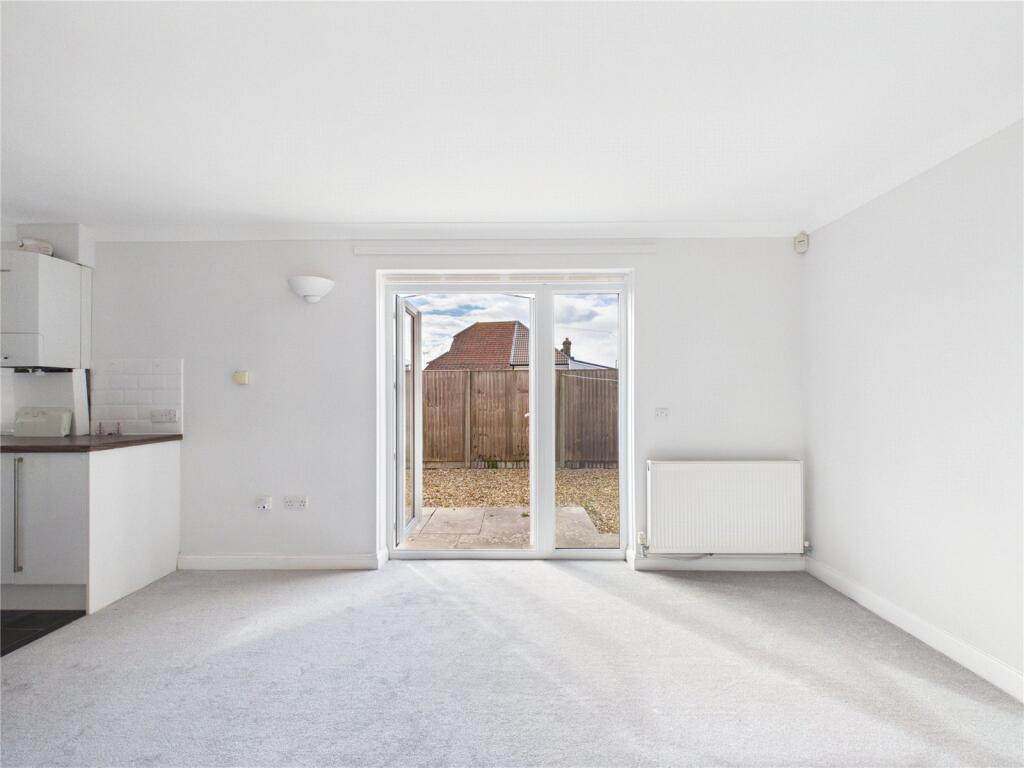 Apartment in Bristol - View 5