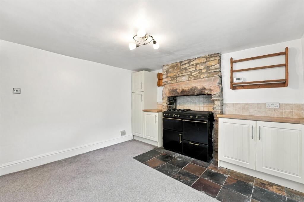 Shrigley Road, Bollington, Macclesfield photo 4