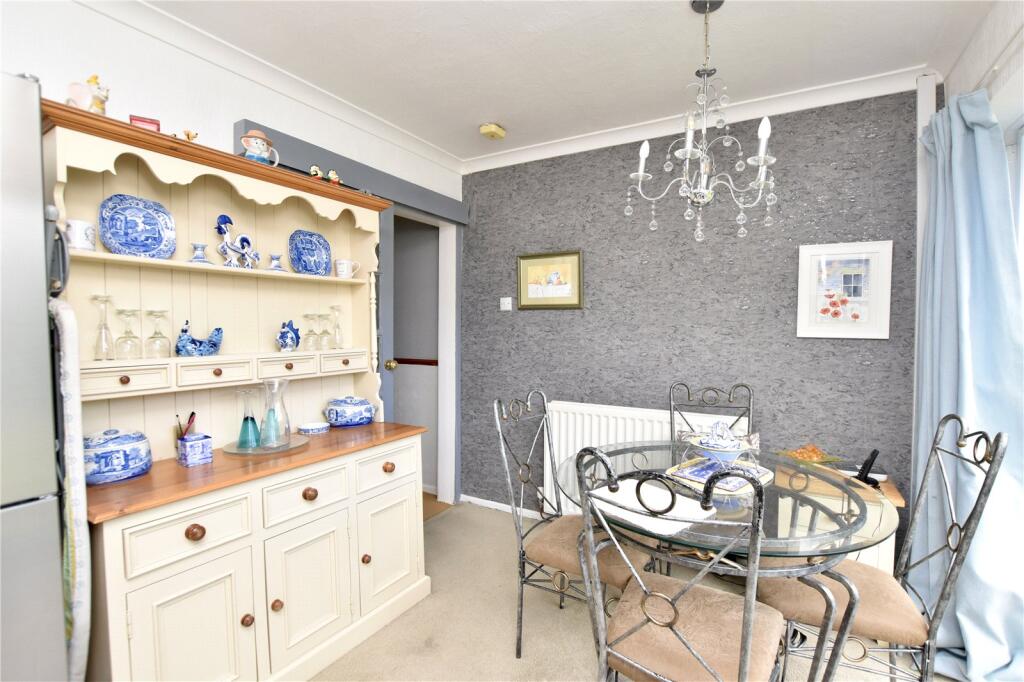 House in Rochdale, Haugh Square - View 4