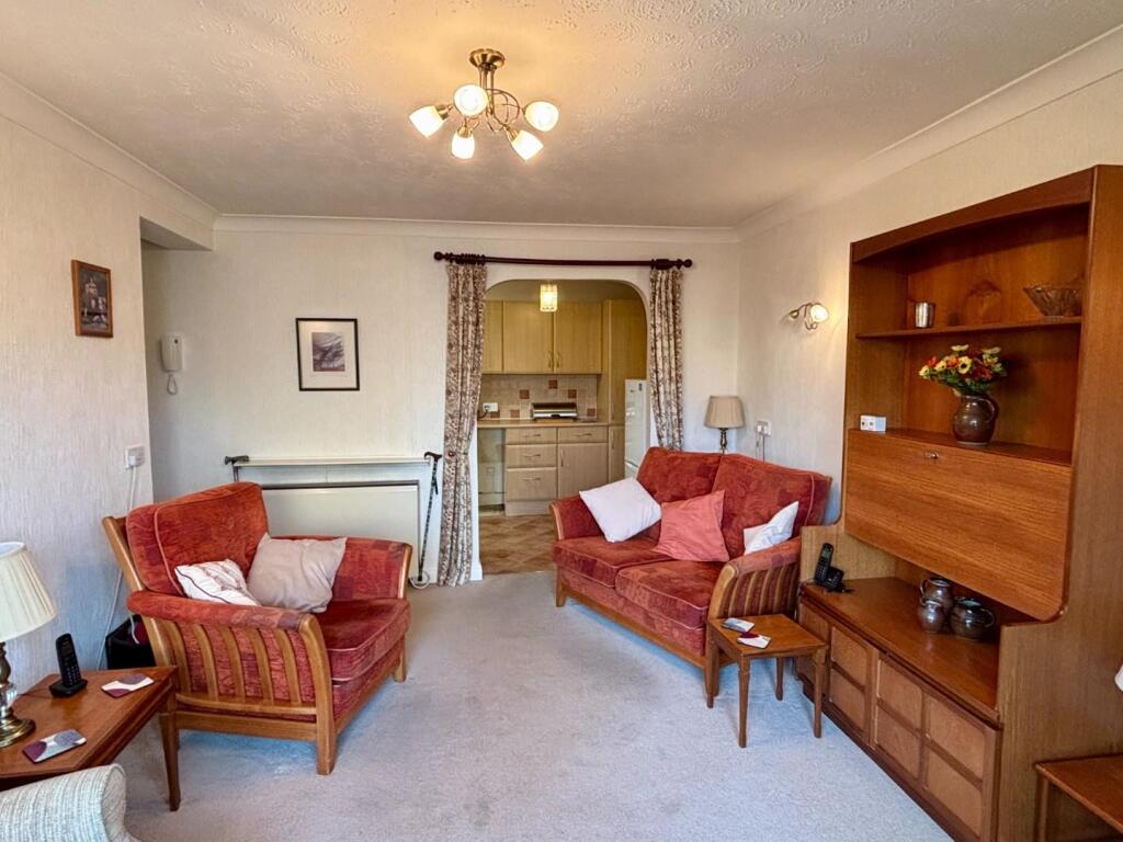 30, Princess Court, Malton photo 3