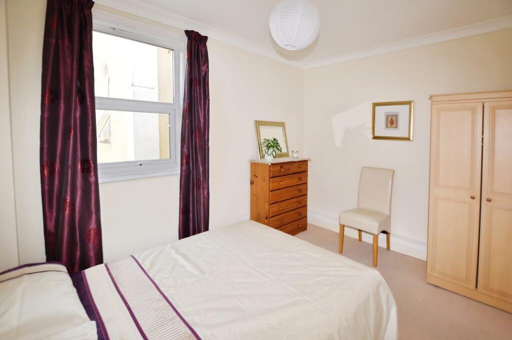 Apartment in Torquay - View 4
