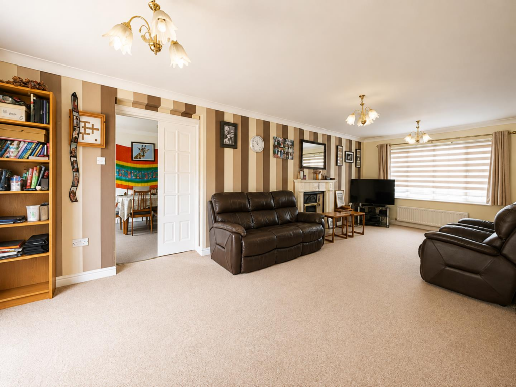 House in Northampton - View 3