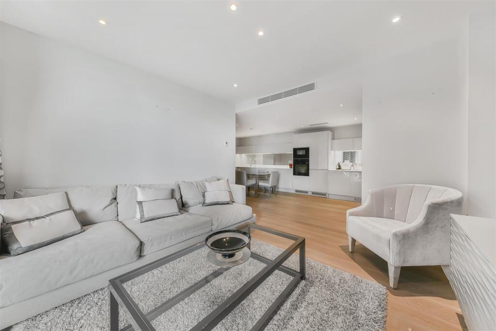 Main image of property: Pavilion Appartments, London