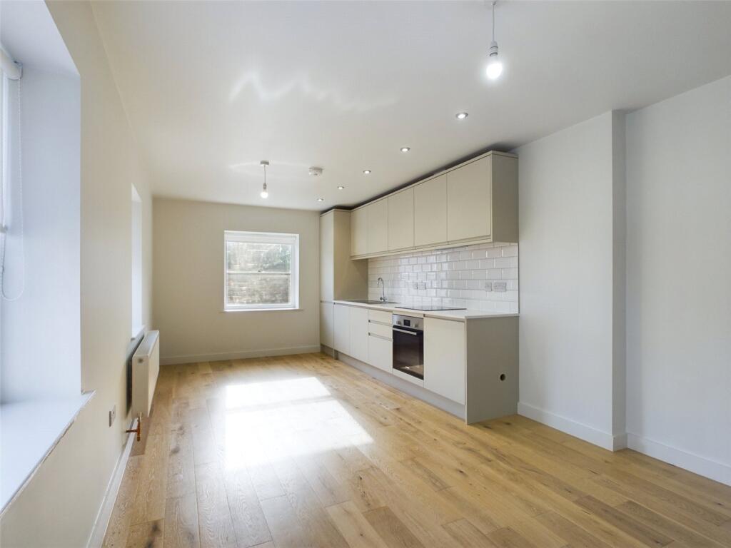 Main image of property: Headlands, Kettering, Northants, NN15