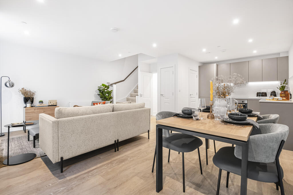 Main image of property: 29 Palmer Street, Reading