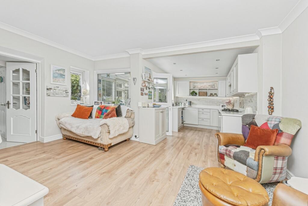House in Wakefield - View 4