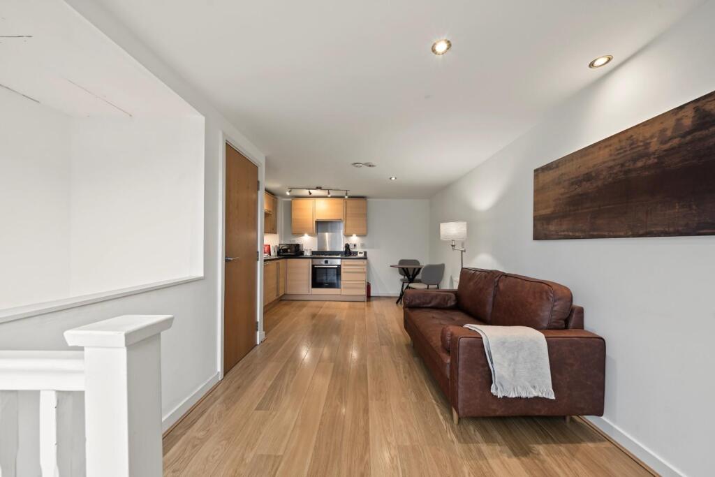 Main image of property: Shepperton Road, London, N1