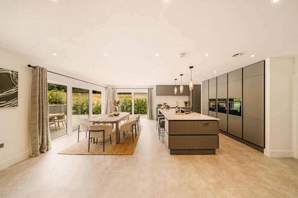 House in Abbots Leigh, North Somerset - View 3