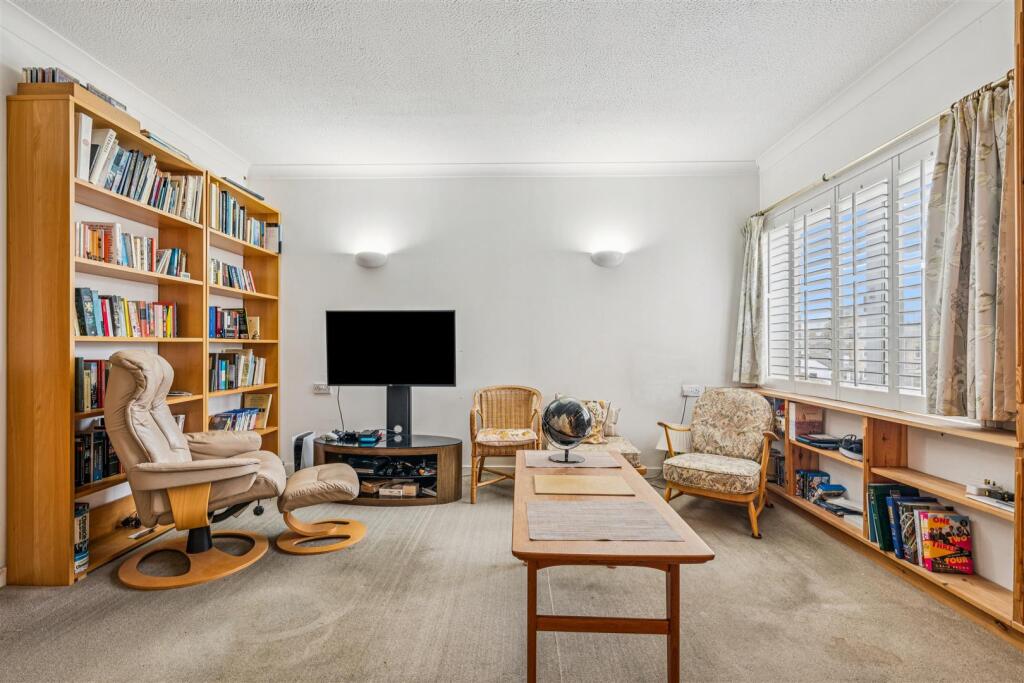 Main image of property: Homecross House, London, W4